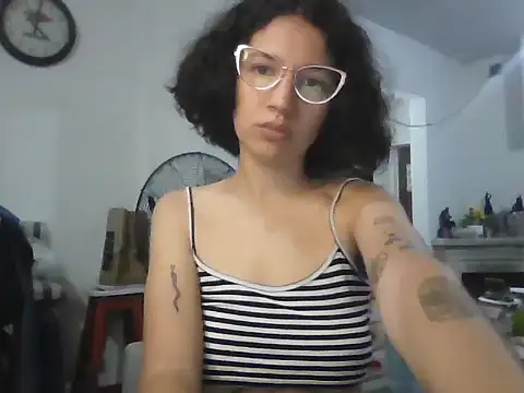 loliporomero online show from 29, 9, 2025