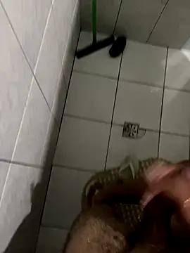 Snapshot of thomasllucas chatting on 29, 10, 2025 thomasllucas online show from 29, 10, 2025