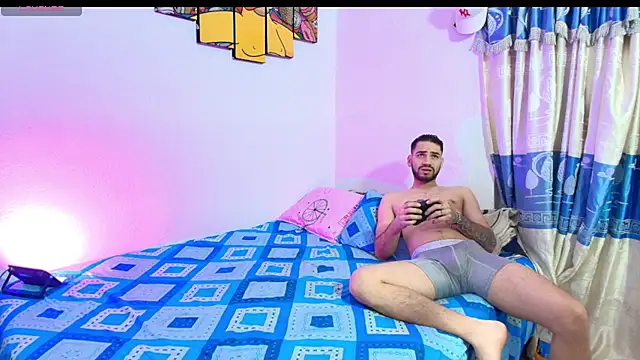 Snapshot of daniquintero03 chatting on 4, 2, 2026 daniquintero03 online show from 4, 2, 2026