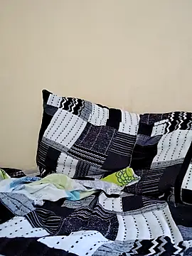 La Cosita 69 online show from 17, 10, 2025