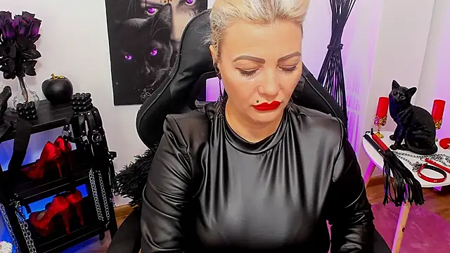 demisweet online show from 7, 2, 2025