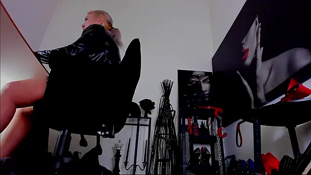 demisweet online show from 1, 2, 2026