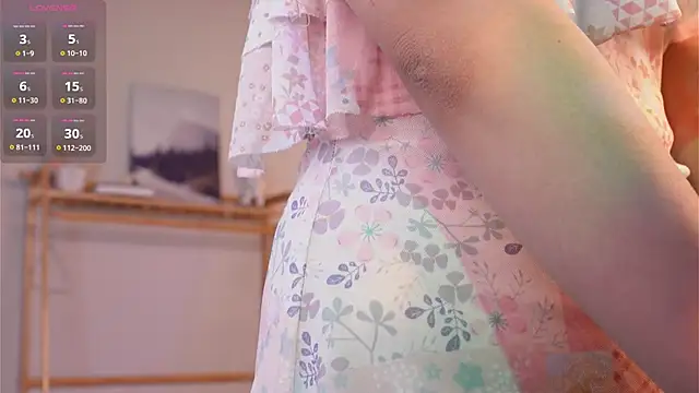 Snapshot of MoiraEger chatting on 25, 11, 2025 MoiraEger online show from 25, 11, 2025