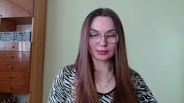 LooveELLYx online show from 21, 2, 2025