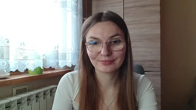 LooveELLYx online show from 28, 10, 2025