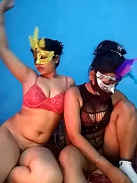 Snapshot of Sexy_dolls chatting on 21, 12, 2025 Sexy dolls online show from 21, 12, 2025