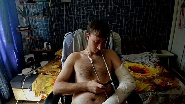 CuteBoy228 online show from 9, 6, 2026
