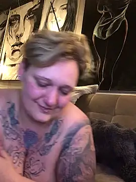 Ich-eben123 online show from 12, 3, 2026