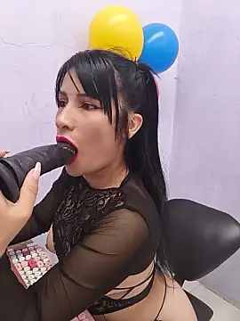karinnahotdirty online show from 19, 6, 2026