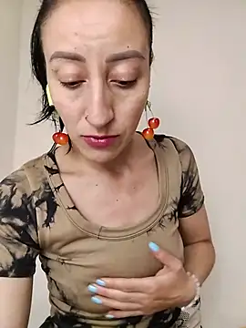 Snapshot of Oriana111 chatting on 4, 7, 2026 Oriana111 online show from 4, 7, 2026