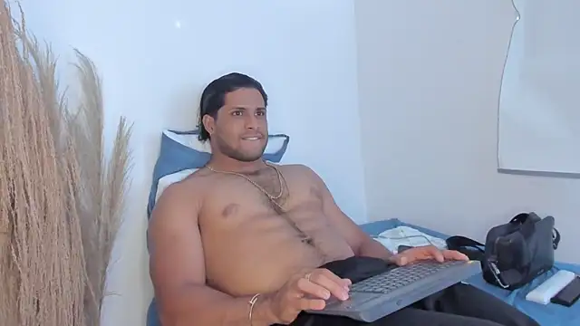 Evansdark1 online show from 21, 2, 2026