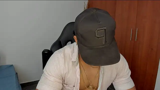 Evansdark1 online show from 7, 4, 2026