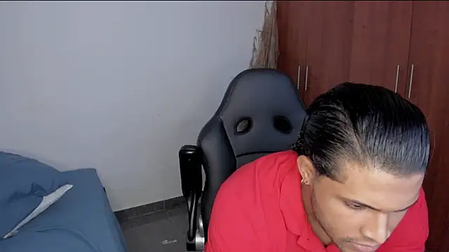 Evansdark1 online show from 13, 4, 2026