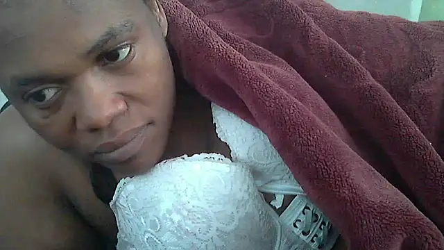 Snapshot of sexythae32 chatting on 19, 9, 2025 sexythae32 online show from 19, 9, 2025