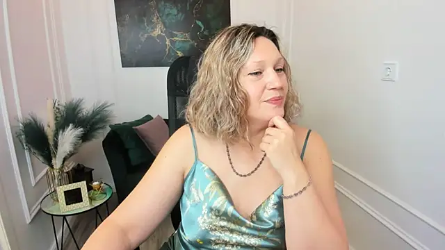 NinaStarle online show from 12, 4, 2026