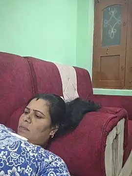 Snapshot of tamilaruvi chatting on 20, 5, 2026 tamilaruvi online show from 20, 5, 2026