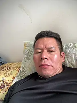 Manu0586 online show from 25, 6, 2026