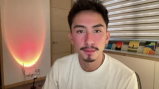 sweettaaron01 online show from 18, 11, 2025