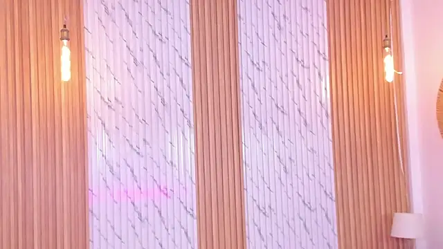 thomas walker0 online show from 15, 10, 2025