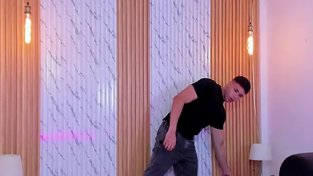 thomas walker0 online show from 25, 10, 2025