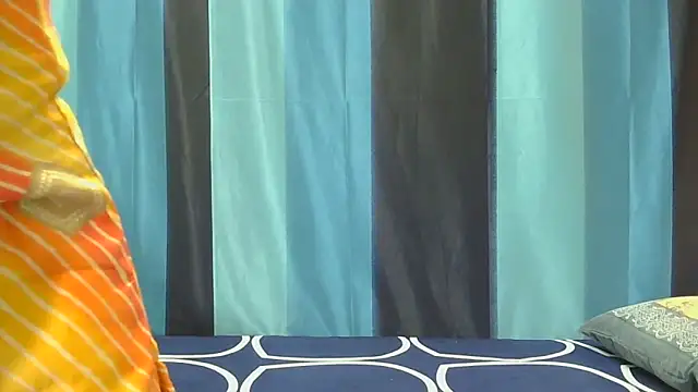 Aarti misty71 online show from 3, 11, 2025