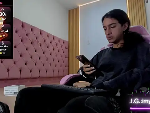Snapshot of Jimdreams chatting on 17, 9, 2025 Jimdreams online show from 17, 9, 2025
