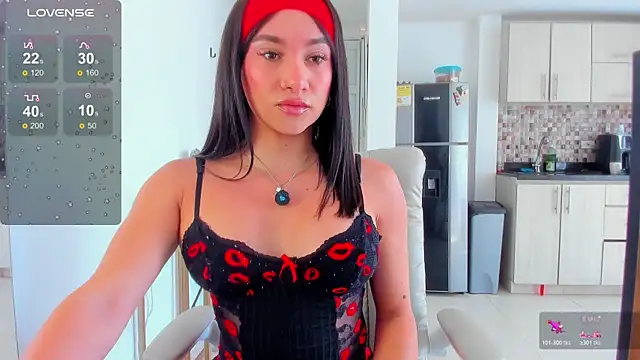 Snapshot of dollforsex_ chatting on 28, 7, 2026 dollforsex online show from 28, 7, 2026