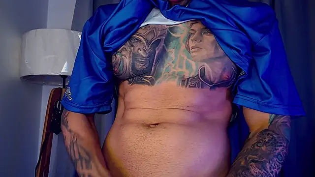 Snapshot of Shane_Clay chatting on 12, 10, 2025 Shane Clay online show from 12, 10, 2025