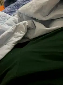 girlslvrs online show from 16, 1, 2026