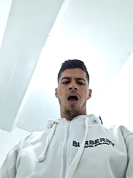 Snapshot of piterrr_hot chatting on 27, 11, 2025 piterrr hot online show from 27, 11, 2025