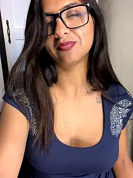 chicachocolate01 online show from 11, 9, 2025