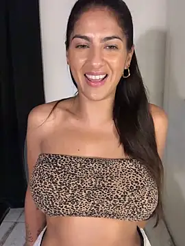 chicachocolate01 online show from 17, 3, 2026