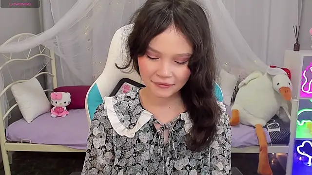 EmilyChaves online show from 21, 12, 2025