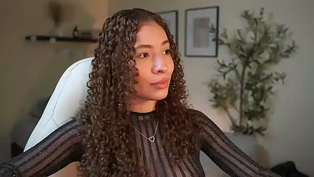 isabella-garcia- online show from 27, 3, 2026