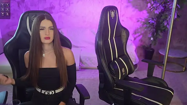 Goldie Flame online show from 16, 11, 2025