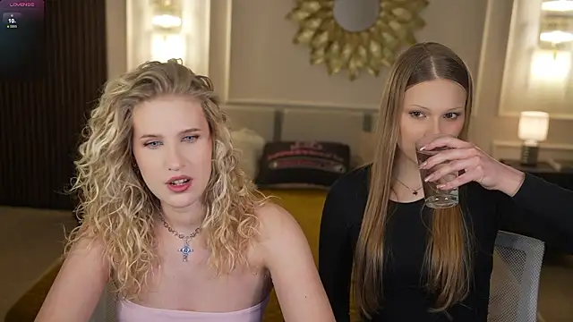 Scarlett Sweet054 online show from 26, 3, 2026