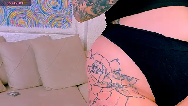 marrenaa online show from 9, 9, 2025