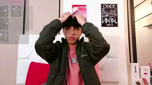 Snapshot of Axel__Evans chatting on 4, 2, 2026 Axel Evans online show from 4, 2, 2026