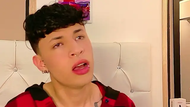 Snapshot of Axel__Evans chatting on 22, 3, 2026 Axel Evans online show from 22, 3, 2026