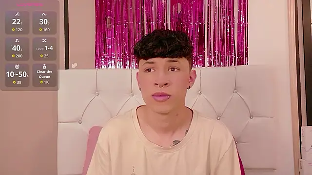 Snapshot of Axel__Evans chatting on 28, 3, 2026 Axel Evans online show from 28, 3, 2026