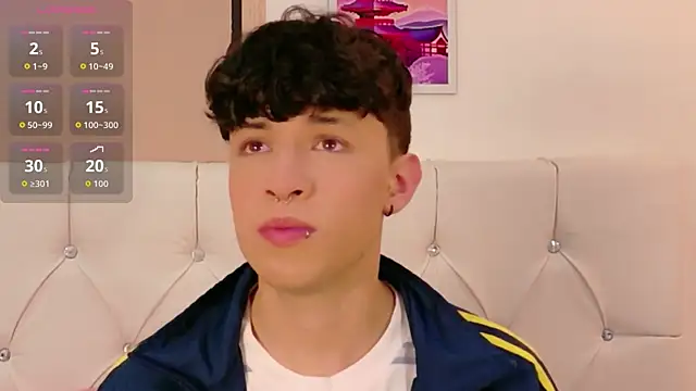 Snapshot of Axel__Evans chatting on 6, 4, 2026 Axel Evans online show from 6, 4, 2026