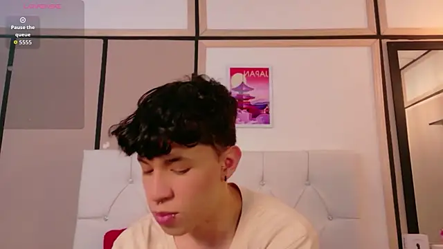 Snapshot of Axel__Evans chatting on 10, 4, 2026 Axel Evans online show from 10, 4, 2026