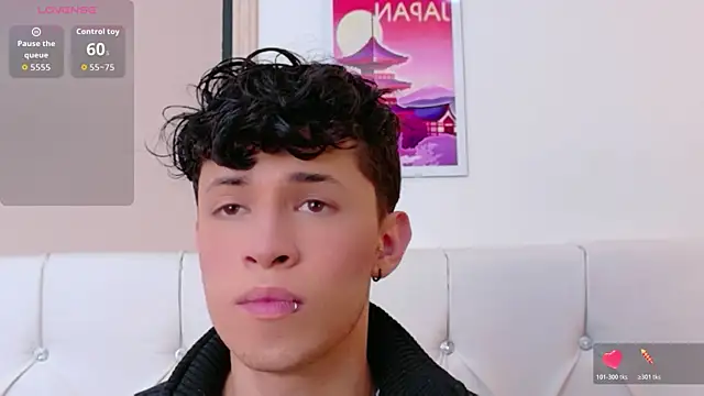 Snapshot of Axel__Evans chatting on 16, 4, 2026 Axel Evans online show from 16, 4, 2026