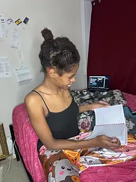 Snapshot of Soniala chatting on 23, 11, 2025 Soniala online show from 23, 11, 2025