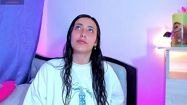 my aleja  online show from 5, 4, 2026