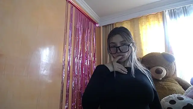 miss lilieth online show from 22, 5, 2026