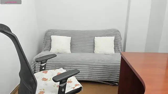 Snapshot of Alisha_Skyes chatting on 25, 2, 2026 Alisha Skyes online show from 25, 2, 2026