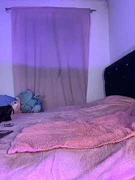Snapshot of Im_tinaa_sr chatting on 4, 10, 2025 Im tinaa sr online show from 4, 10, 2025