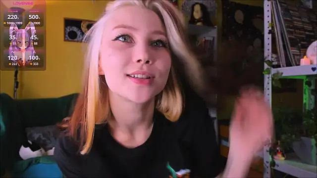 Snapshot of Nicole_matt chatting on 26, 10, 2025 Nicole matt online show from 26, 10, 2025