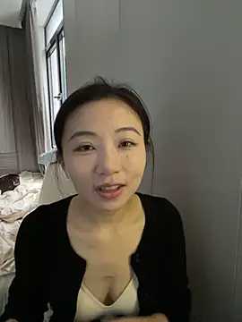 haiyan125216 online show from 2, 11, 2025